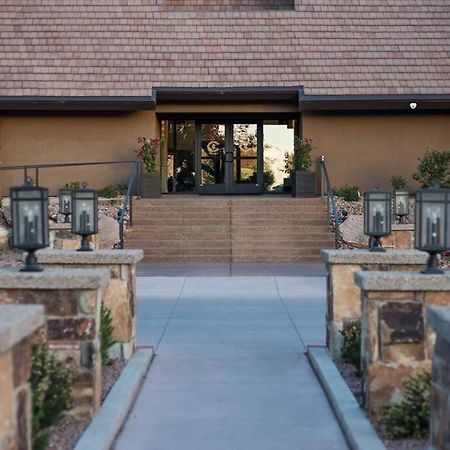 Villa #15 Pet Friendly! Year Round Heated Pool & Hot Tub! Upper Patios! St. George Exterior photo