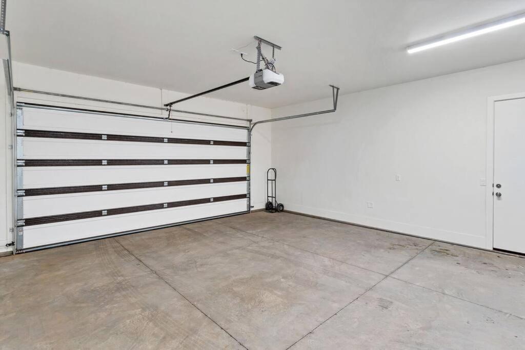 Villa #15 Pet Friendly! Year Round Heated Pool & Hot Tub! Upper Patios! St. George Exterior photo